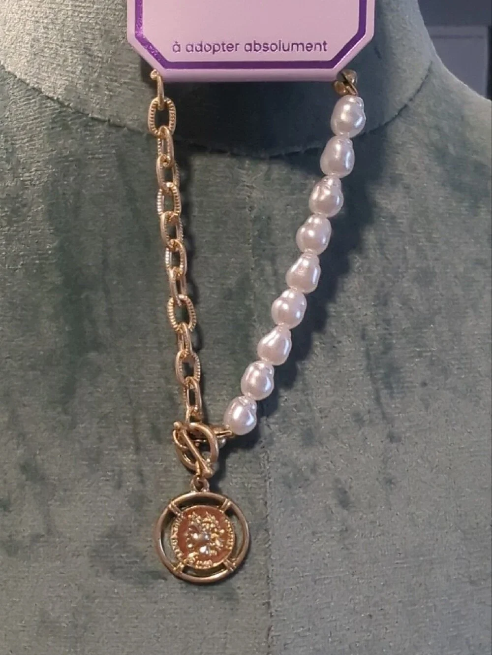 Claire's Gold Chain and White Pearl Coin Charm Bracelet